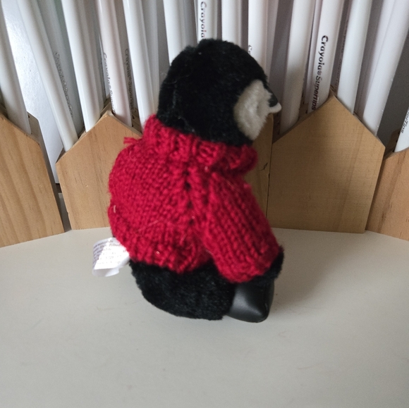 Vintage Penguin Hugfun Int. 2000 Winter Red Sweater 4" Plush Stuffed Animal Toy - Picture 11 of 12